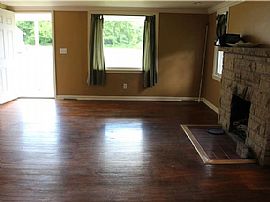 137 Mahan Ln, Follansbee, Wv 26037 in Follansbee, WV (Photo 6 of 7)