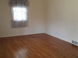 200 Loper St, Southington, Ct 06489 in Southington, CT (Photo 2 of 6)