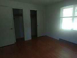 1513 Crabapple Dr, Racine, Wi 53405 in Racine, WI (Photo 5 of 12)