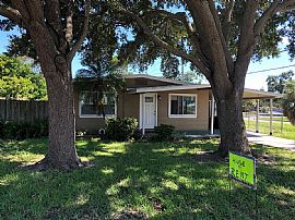 6760 Hibiscus Ave S, south Pasadena, Fl 33707 in South Pasadena, FL