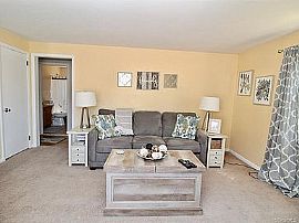 20 Village Dr, Ledyard, Ct 06339 in Ledyard, CT (Photo 3 of 12)