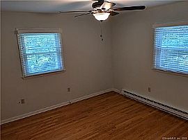 62 Candlewood Lake Rd, Brookfield, Ct 06804 in Brookfield, CT (Photo 10 of 12)