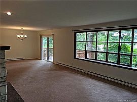 62 Candlewood Lake Rd, Brookfield, Ct 06804 in Brookfield, CT (Photo 5 of 12)
