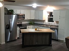 212 6th St, Beckley, Wv 25801 in Beckley, WV (Photo 4 of 5)