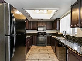 206 E Madison St, Avondale, Az 85323 in Avondale, AZ (Photo 5 of 12)