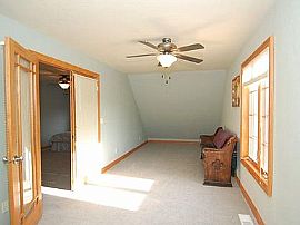 2436 Wexford Rd, Mount Pleasant, Wi 53405 in Racine, WI (Photo 11 of 12)