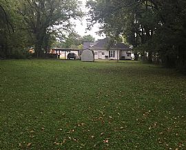 441 W 9th St, Russellville Ky For $700 Deposit Is $700 in Russellville, KY (Photo 2 of 6)