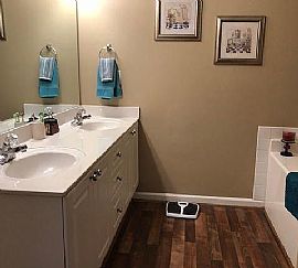 4072 Forest Lakes Rd, Sterrett, Al 35147 in Sterrett, AL (Photo 2 of 5)