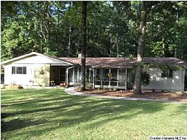3217 Starlake Dr, Hoover, Al 35226 in Hoover, AL