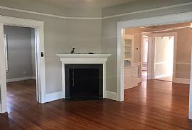 204 Quillen Ave, Fountain Inn, Sc 29644 For $800 Per Month  in Fountain Inn, SC (Photo 5 of 6)