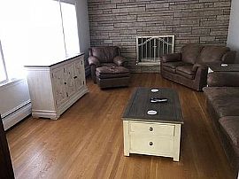 Doreen Dr, Bridgeport, Ct 06604 in Bridgeport, CT (Photo 4 of 6)