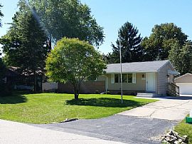 8337 N 65th St, Brown Deer, Wi 53223 in Brown Deer, WI