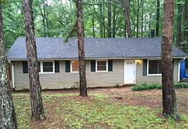 4125 Brynwood Dr, Colfax, Nc 27235 For $700/m Deposit  $700 in Colfax, NC