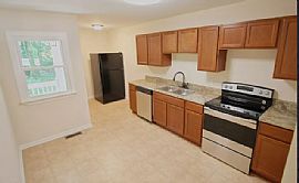 518 Dacian Rd, Raleigh, Nc 27610 For $750/m Deposit $750 in Raleigh, NC (Photo 7 of 7)