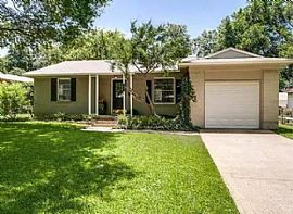 437 Daniel St, Richardson, Tx 75080 For $900 Deposit $900 in Richardson, TX