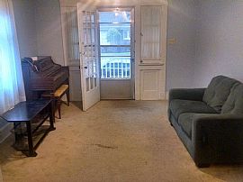 2 Bd, 1 Ba, 1,040 Sqft in New Orleans, LA (Photo 3 of 7)