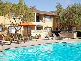 Building: Maplewood in Mountain View, CA (Photo 7 of 10)