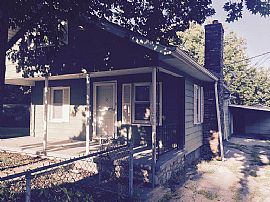 2 Bd/ 1 Ba/ 1,200 Sqft in Kansas City, KS