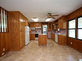 4403 Saundralane Dr Nw, Huntsville, Al 35805 in Huntsville, AL (Photo 3 of 5)