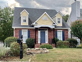 515 Meadow Ridge Cir, Birmingham, Al 35242 in Birmingham, AL