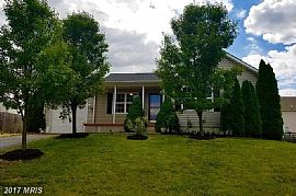 44 Gotland Cir, Martinsburg, Wv 25405 in Martinsburg, WV