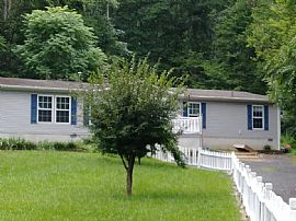 3686 Goldmiller Rd, Bunker Hill, Wv 25413 in Bunker Hill, WV