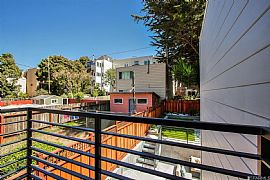 5 Bedroom and 6 Bathroom in Abraham, WV (Photo 4 of 8)