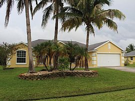 512 Se Voltair Ter, Port Saint Lucie, Fl 34983 in Port Saint Lucie, FL