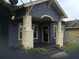 6922 Avenue L, Houston, Tx in Houston, TX (Photo 2 of 9)