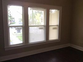 6922 Avenue L, Houston, Tx in Houston, TX (Photo 3 of 9)