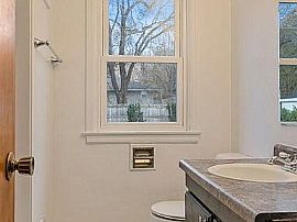 130 N Danz Ave, Green Bay, Wi 54302 in Green Bay, WI (Photo 11 of 12)