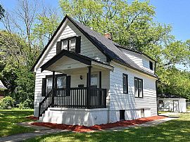 5160 N 39th St, Milwaukee, Wi 53209 in Milwaukee, WI