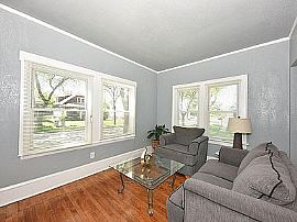 5160 N 39th St, Milwaukee, Wi 53209 in Milwaukee, WI (Photo 4 of 12)