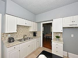 5160 N 39th St, Milwaukee, Wi 53209 in Milwaukee, WI (Photo 6 of 12)