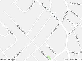 121 Andrassy Ave, Fairfield, Ct 06824 in Fairfield, CT (Photo 2 of 11)