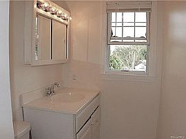 121 Andrassy Ave, Fairfield, Ct 06824 in Fairfield, CT (Photo 8 of 11)