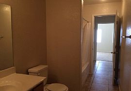 5221 Painted Pebble St, North Las Vegas, Nv 89081 in North Las Vegas, NV (Photo 10 of 12)