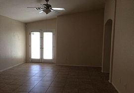 5221 Painted Pebble St, North Las Vegas, Nv 89081 in North Las Vegas, NV (Photo 3 of 12)