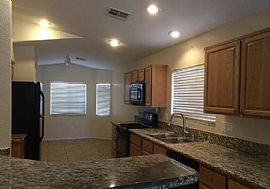 5221 Painted Pebble St, North Las Vegas, Nv 89081 in North Las Vegas, NV (Photo 5 of 12)