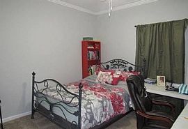 4bed, 2bath in Dothan, AL (Photo 2 of 12)