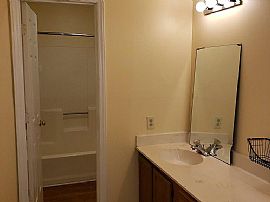 3 Bd/ 2 Ba/ 1,701 Sqft in Wilmington, NC (Photo 10 of 12)