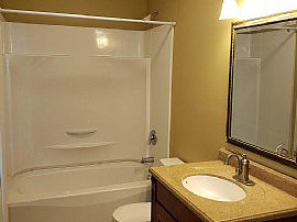 3 Bd/ 2 Ba/ 1,701 Sqft in Wilmington, NC (Photo 12 of 12)