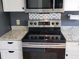 3 Bd/ 2 Ba/ 1,701 Sqft in Wilmington, NC (Photo 9 of 12)