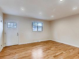 3 Bd/ 2 Ba/ 1,400 Sqft in Boulder, CO (Photo 6 of 12)