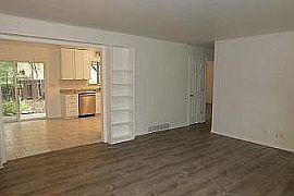2 Bd/ 1 Ba/ 1,000 Sqft in Boulder, CO (Photo 2 of 12)