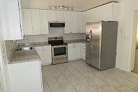 2 Bd/ 1 Ba/ 1,000 Sqft in Boulder, CO (Photo 5 of 12)