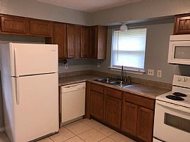 Charming 3bedroom 2bathroom in New Orleans, LA (Photo 4 of 6)