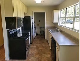 7046 N State Highway 123, Slocomb, Al 36375 in Slocomb, AL (Photo 4 of 4)