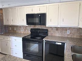 3 Bd/ 2 Ba/ 1,427 Sqft in Houston, TX (Photo 6 of 12)