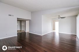 Amazing 3 Bedroom House in Chandler, AZ (Photo 2 of 11)